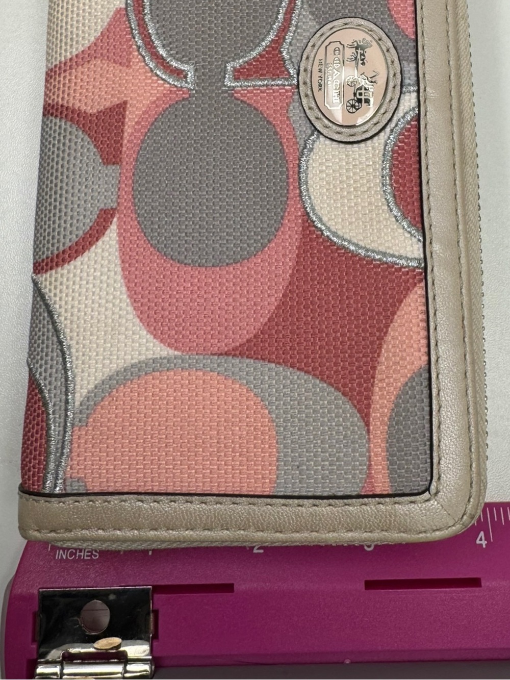 Coach Op Art Pink Gray Woven Fabric Y2K Wallet - Picture 16 of 16